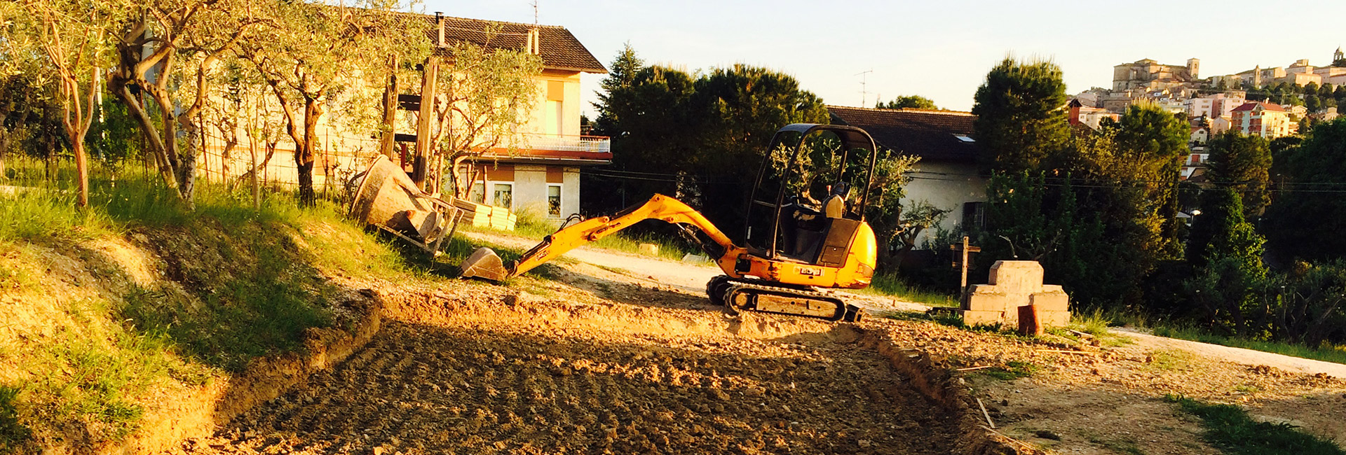 Lattanzi movimento terra Macerata