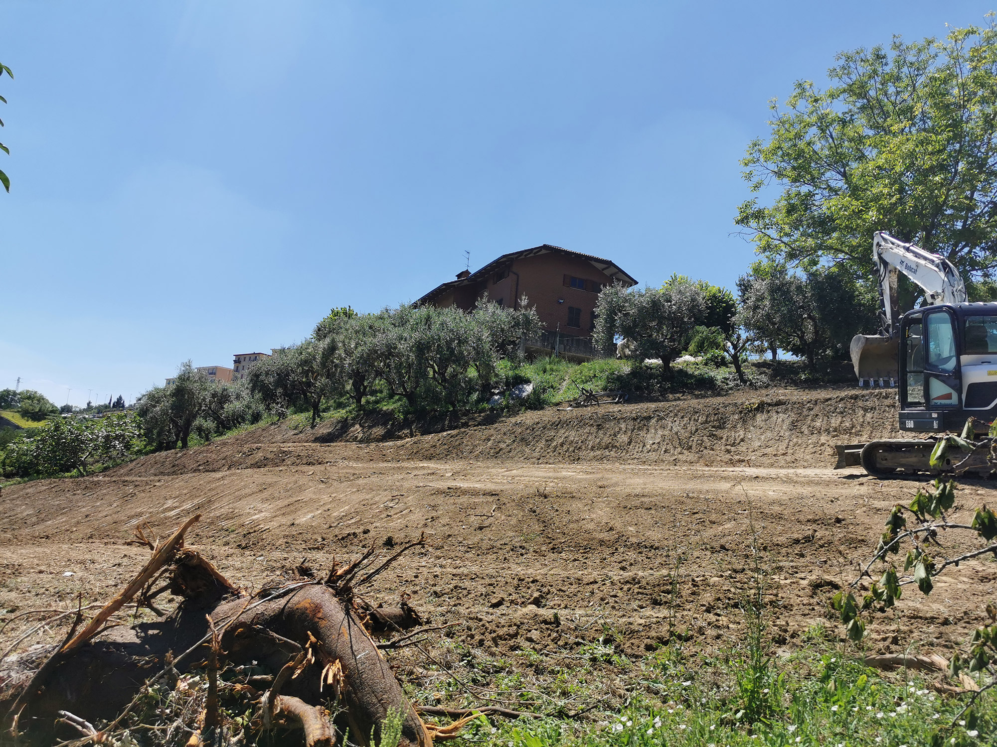 Lattanzi movimento terra Macerata