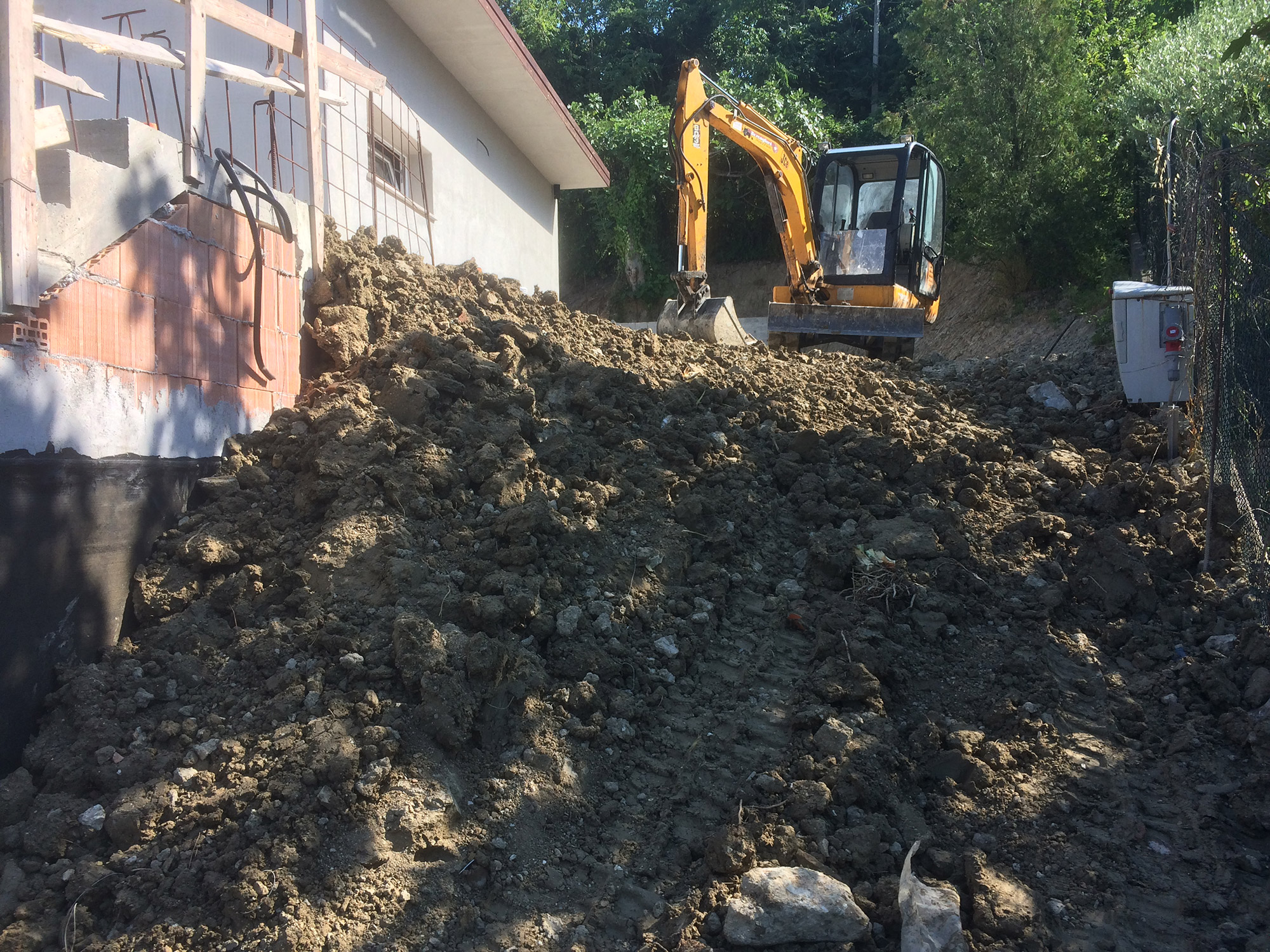 Lattanzi movimento terra Macerata